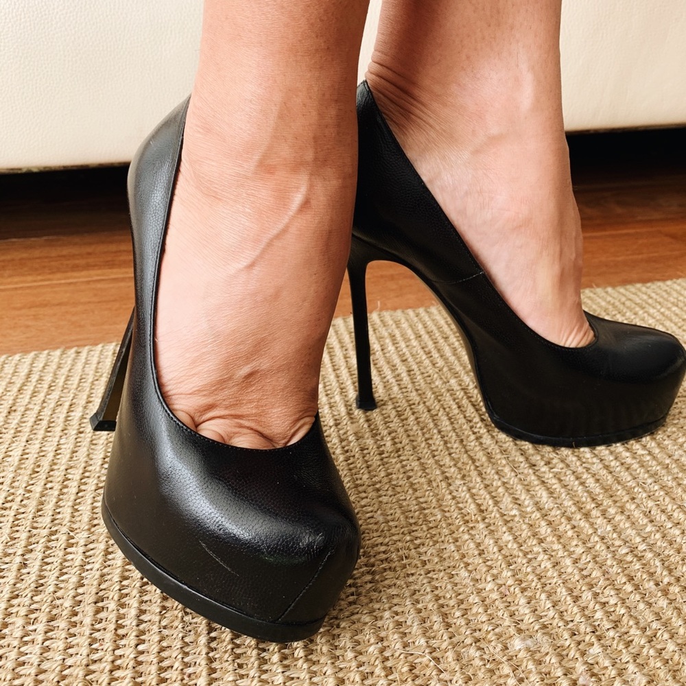 Saint Lauren Heels
